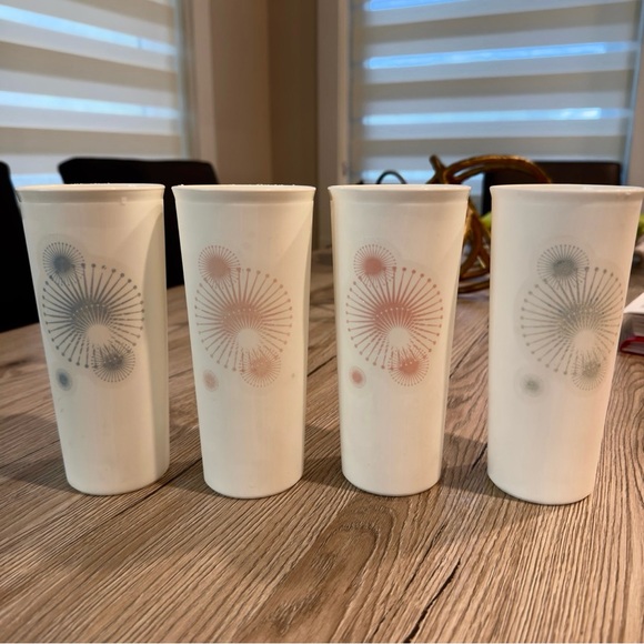 Tupperware Other - Tupperware Vintage Thirstburst Tumbler Set of 4
